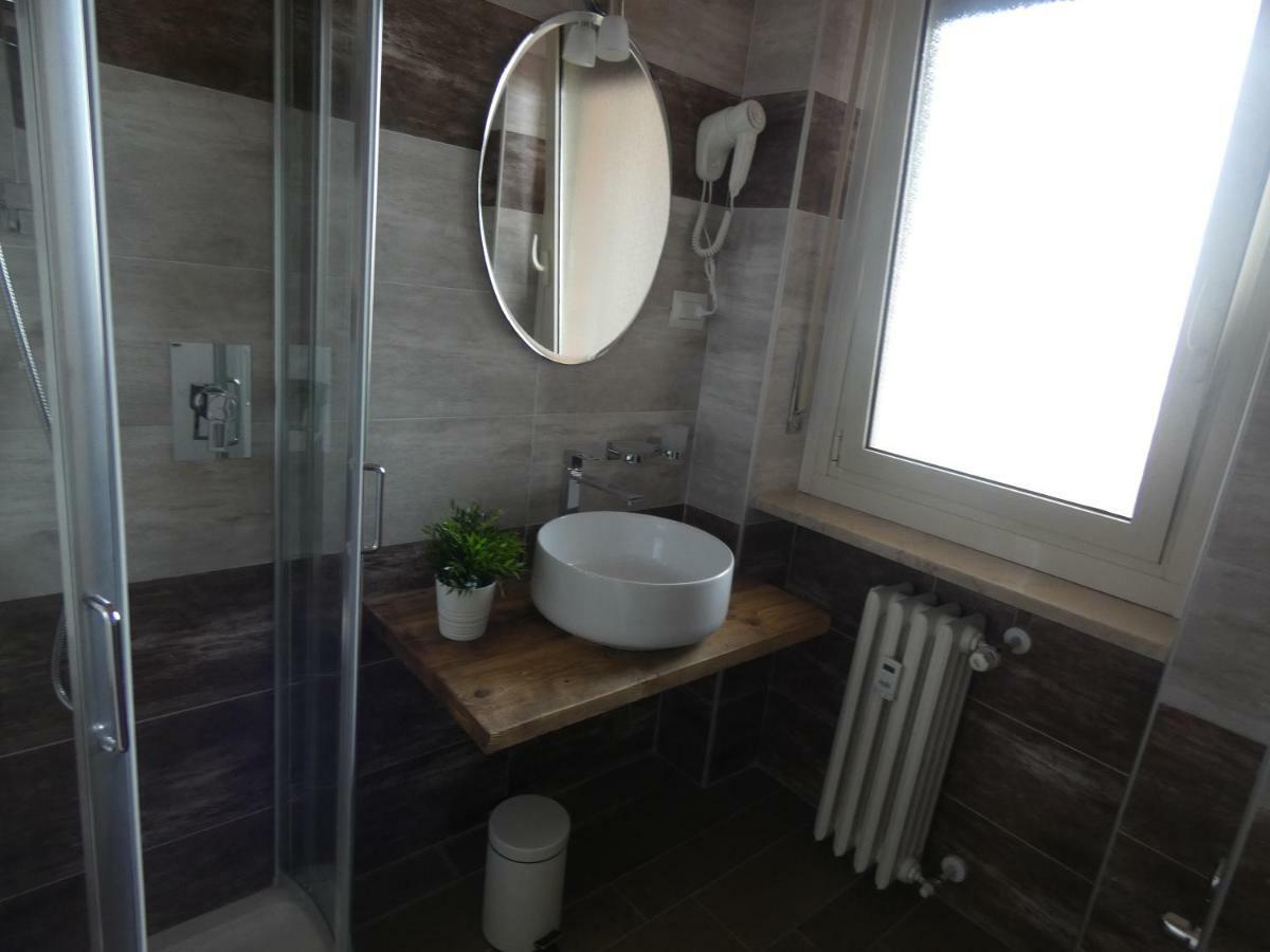 Metro Apartment Collegno Ngoại thất bức ảnh